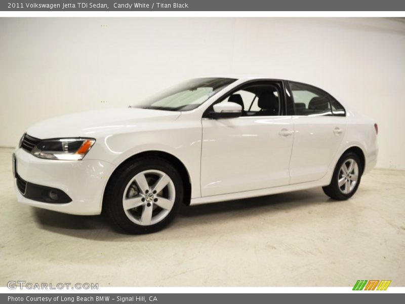 Candy White / Titan Black 2011 Volkswagen Jetta TDI Sedan