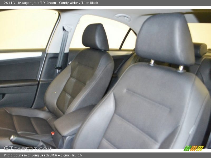 Candy White / Titan Black 2011 Volkswagen Jetta TDI Sedan