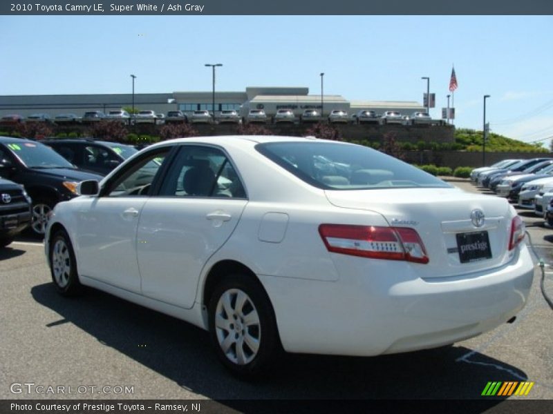 Super White / Ash Gray 2010 Toyota Camry LE