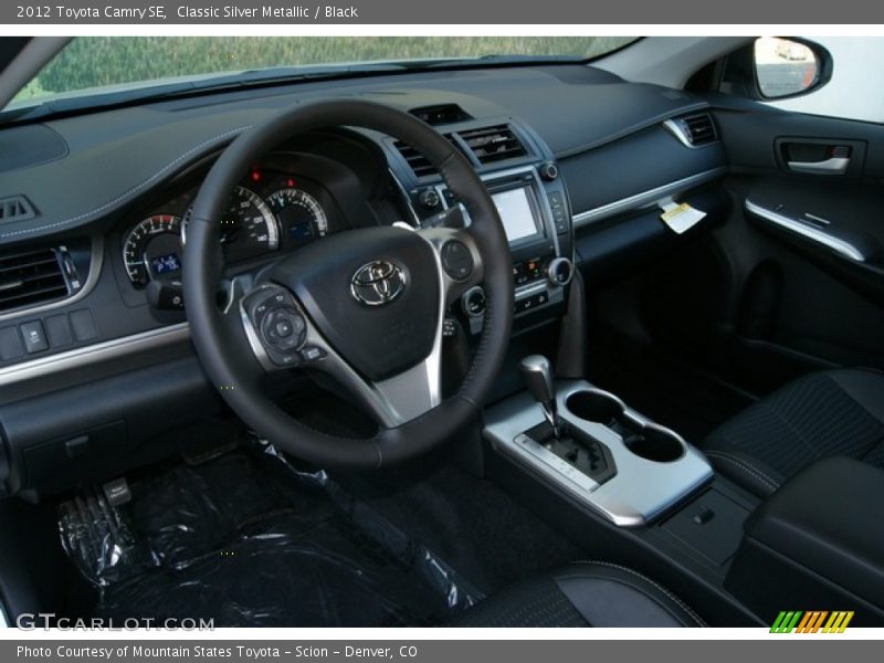 Classic Silver Metallic / Black 2012 Toyota Camry SE