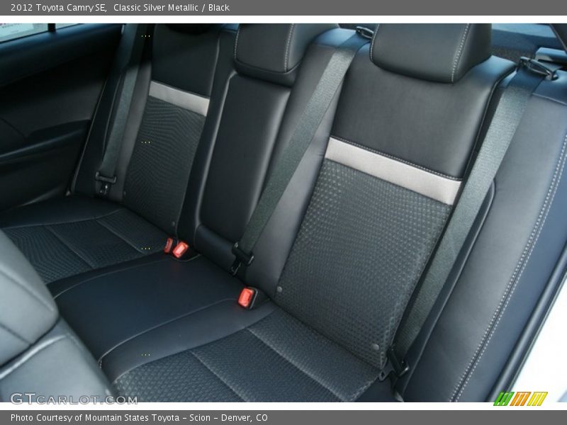 Classic Silver Metallic / Black 2012 Toyota Camry SE