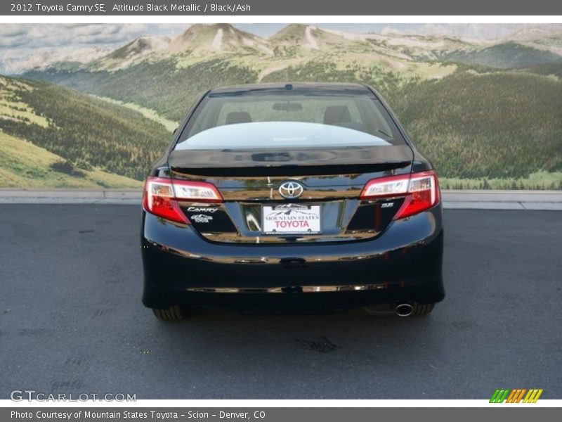 Attitude Black Metallic / Black/Ash 2012 Toyota Camry SE