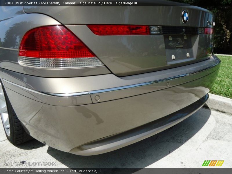 Kalahari Beige Metallic / Dark Beige/Beige III 2004 BMW 7 Series 745Li Sedan