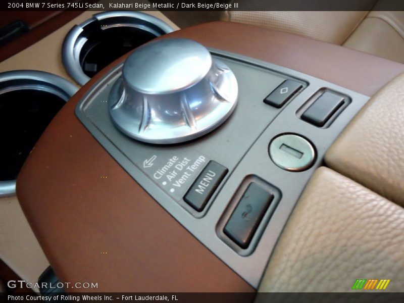 Controls of 2004 7 Series 745Li Sedan