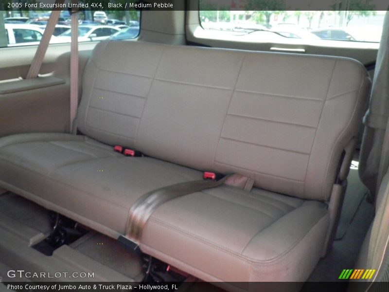  2005 Excursion Limited 4X4 Medium Pebble Interior