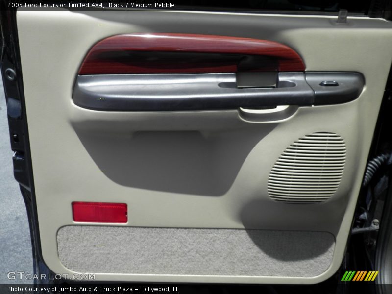 Door Panel of 2005 Excursion Limited 4X4