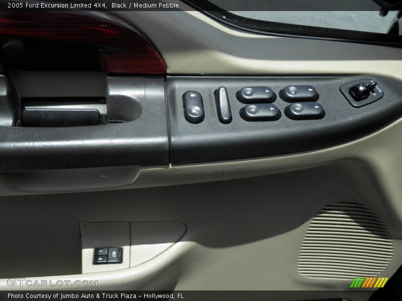 Black / Medium Pebble 2005 Ford Excursion Limited 4X4