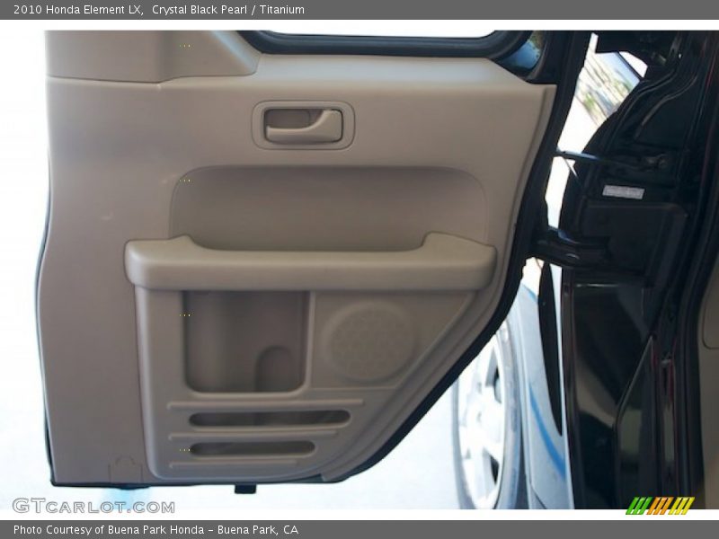 Crystal Black Pearl / Titanium 2010 Honda Element LX