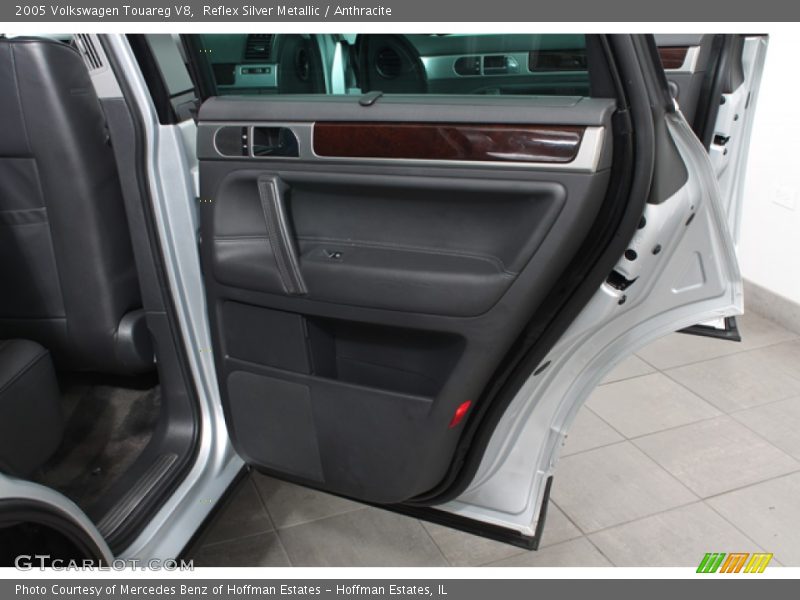Reflex Silver Metallic / Anthracite 2005 Volkswagen Touareg V8