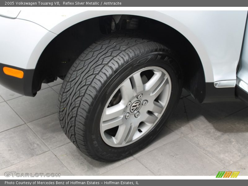 Reflex Silver Metallic / Anthracite 2005 Volkswagen Touareg V8