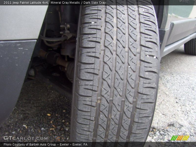 Mineral Gray Metallic / Dark Slate Gray 2011 Jeep Patriot Latitude 4x4