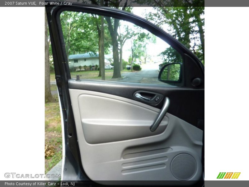 Polar White / Gray 2007 Saturn VUE