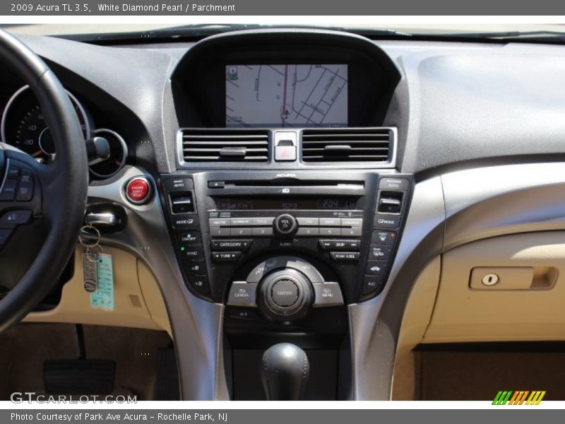 White Diamond Pearl / Parchment 2009 Acura TL 3.5