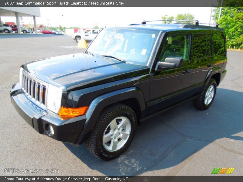 Black Clearcoat / Medium Slate Gray 2007 Jeep Commander Sport