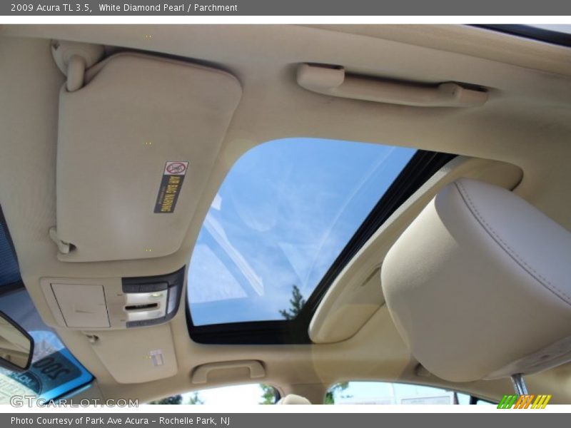 White Diamond Pearl / Parchment 2009 Acura TL 3.5