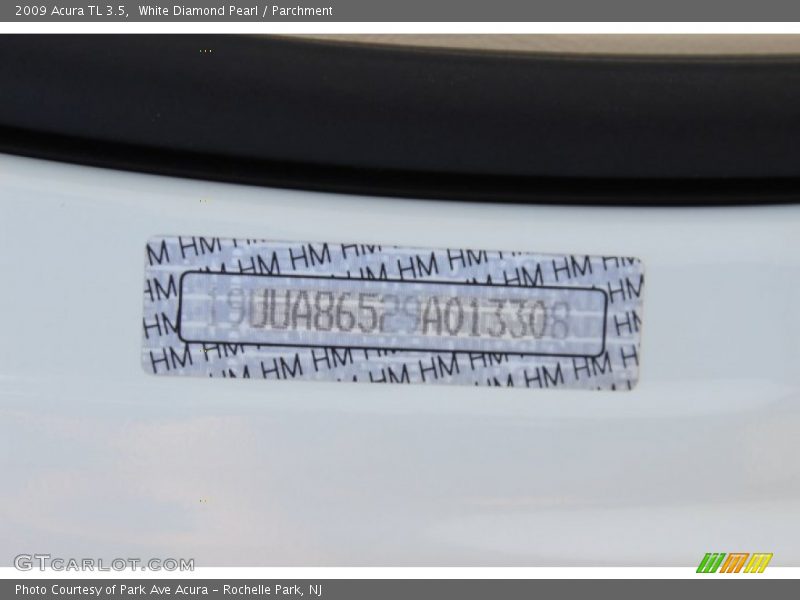 White Diamond Pearl / Parchment 2009 Acura TL 3.5
