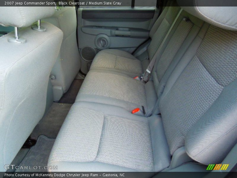Black Clearcoat / Medium Slate Gray 2007 Jeep Commander Sport