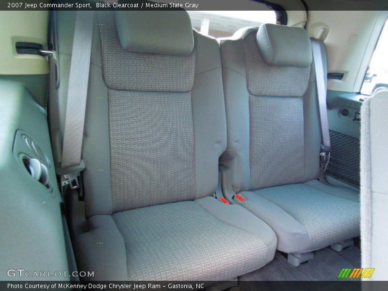 Black Clearcoat / Medium Slate Gray 2007 Jeep Commander Sport