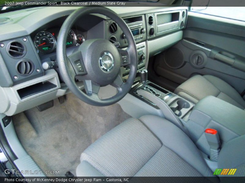 Black Clearcoat / Medium Slate Gray 2007 Jeep Commander Sport