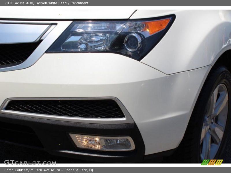 Aspen White Pearl / Parchment 2010 Acura MDX