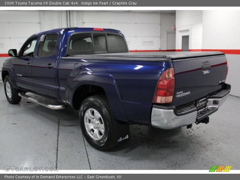 Indigo Ink Pearl / Graphite Gray 2006 Toyota Tacoma V6 Double Cab 4x4