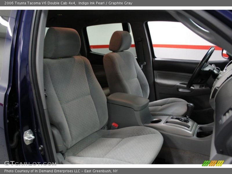 Indigo Ink Pearl / Graphite Gray 2006 Toyota Tacoma V6 Double Cab 4x4