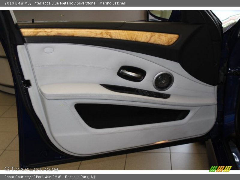 Door Panel of 2010 M5 