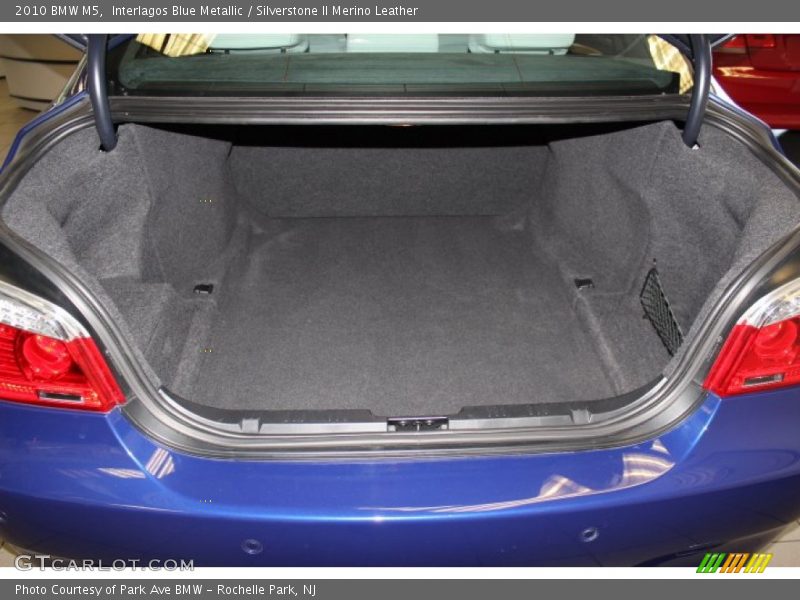  2010 M5  Trunk