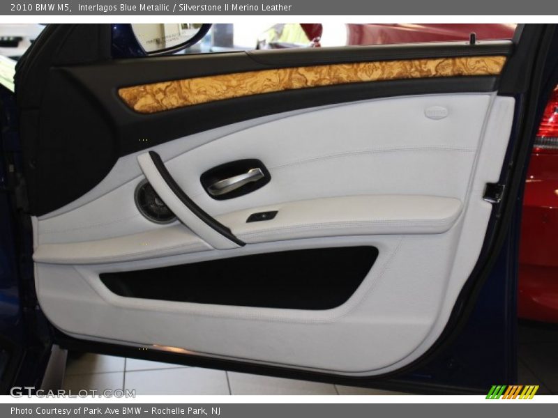 Door Panel of 2010 M5 