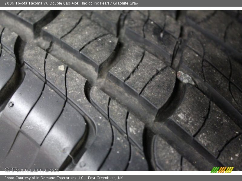 Indigo Ink Pearl / Graphite Gray 2006 Toyota Tacoma V6 Double Cab 4x4