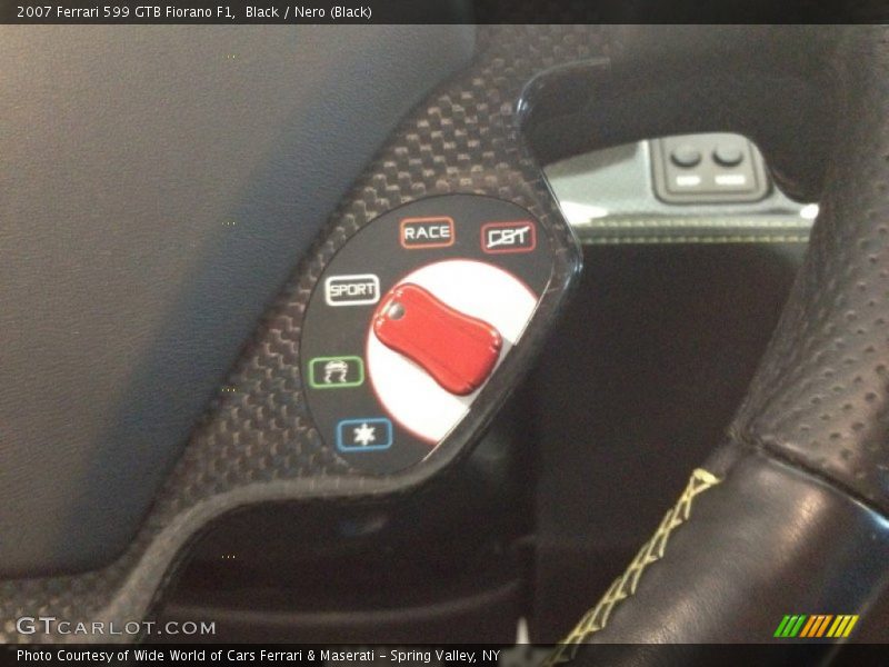 Controls of 2007 599 GTB Fiorano F1