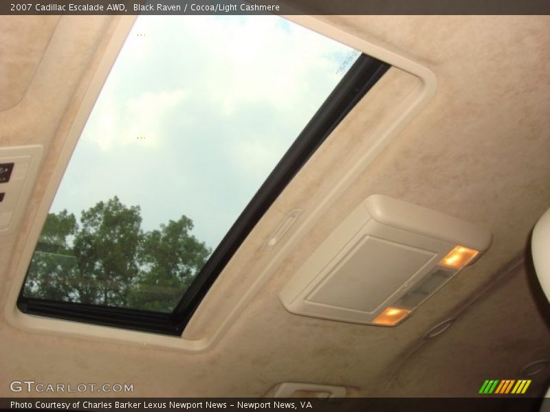 Black Raven / Cocoa/Light Cashmere 2007 Cadillac Escalade AWD