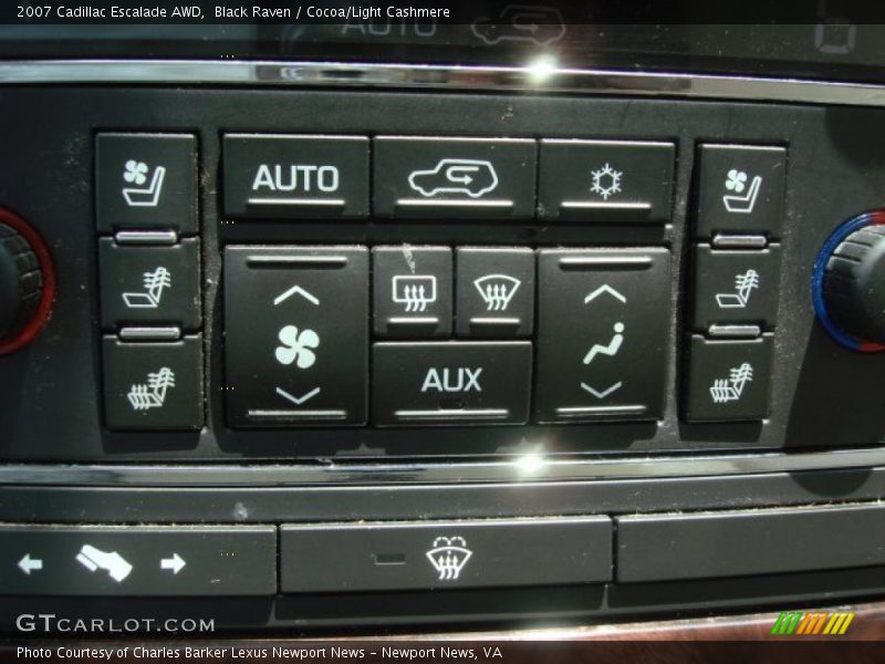Black Raven / Cocoa/Light Cashmere 2007 Cadillac Escalade AWD