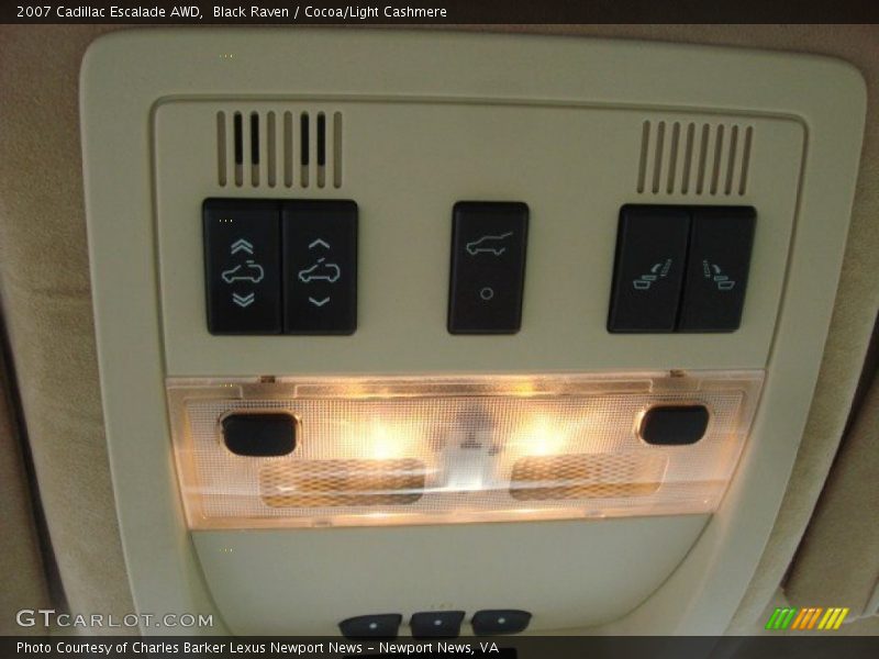 Black Raven / Cocoa/Light Cashmere 2007 Cadillac Escalade AWD