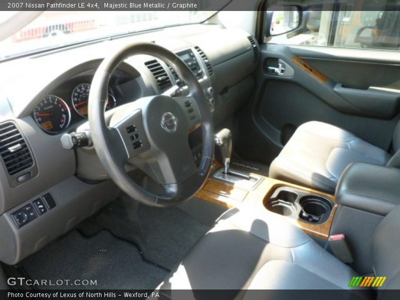 Majestic Blue Metallic / Graphite 2007 Nissan Pathfinder LE 4x4