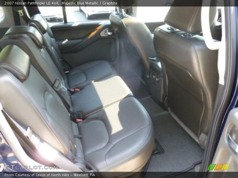 Majestic Blue Metallic / Graphite 2007 Nissan Pathfinder LE 4x4