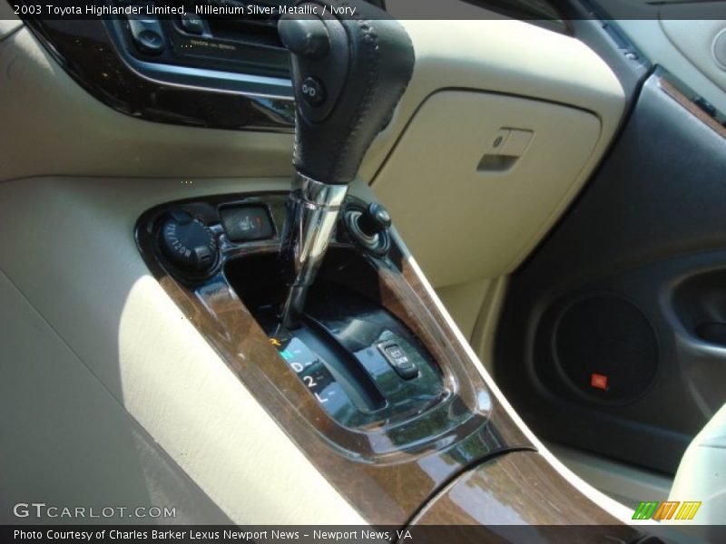 Millenium Silver Metallic / Ivory 2003 Toyota Highlander Limited