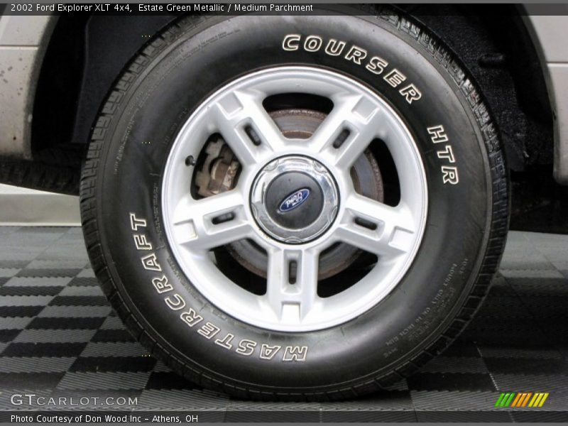 Estate Green Metallic / Medium Parchment 2002 Ford Explorer XLT 4x4