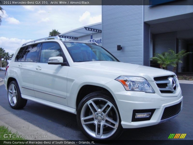 Arctic White / Almond/Black 2011 Mercedes-Benz GLK 350