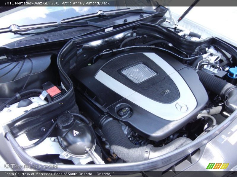 Arctic White / Almond/Black 2011 Mercedes-Benz GLK 350