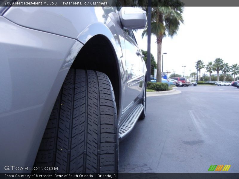 Pewter Metallic / Cashmere 2009 Mercedes-Benz ML 350