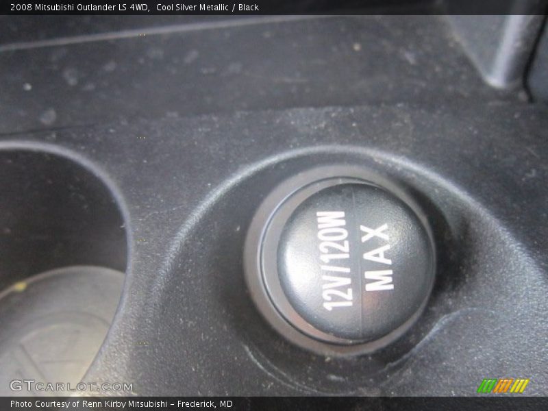 Cool Silver Metallic / Black 2008 Mitsubishi Outlander LS 4WD