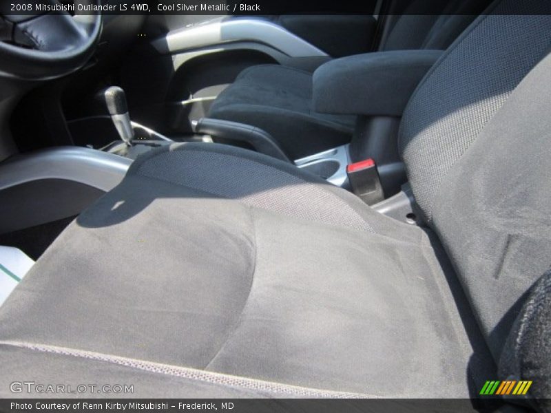 Cool Silver Metallic / Black 2008 Mitsubishi Outlander LS 4WD