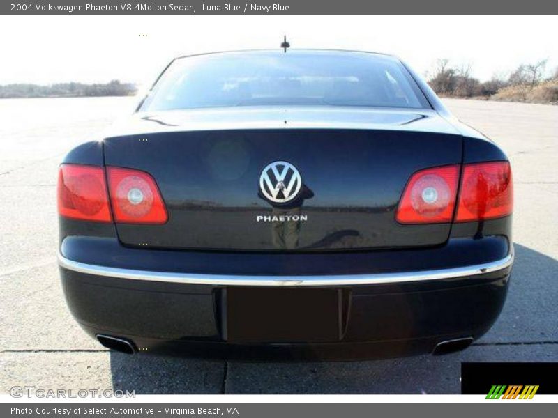 Luna Blue / Navy Blue 2004 Volkswagen Phaeton V8 4Motion Sedan