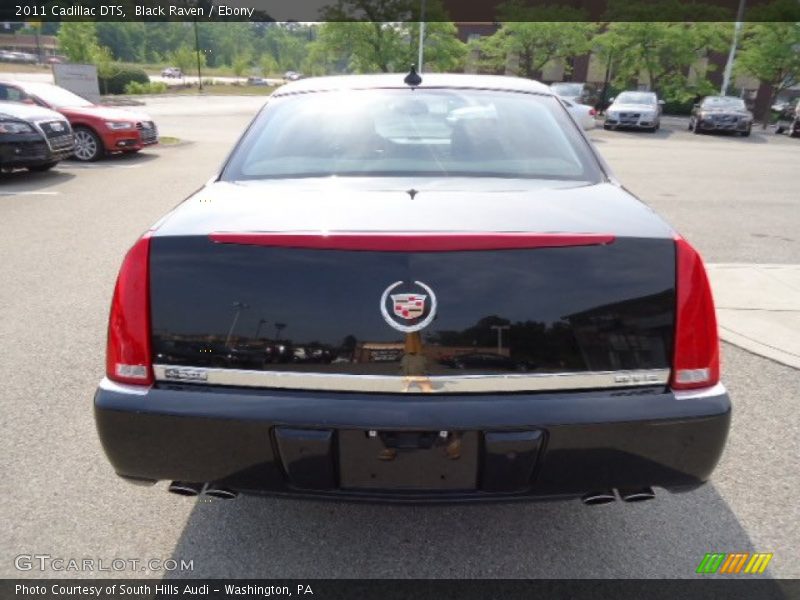 Black Raven / Ebony 2011 Cadillac DTS