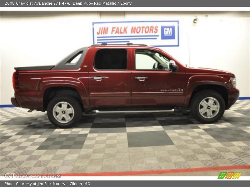 Deep Ruby Red Metallic / Ebony 2008 Chevrolet Avalanche Z71 4x4