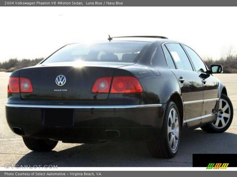 Luna Blue / Navy Blue 2004 Volkswagen Phaeton V8 4Motion Sedan
