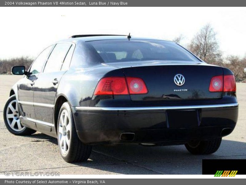 Luna Blue / Navy Blue 2004 Volkswagen Phaeton V8 4Motion Sedan