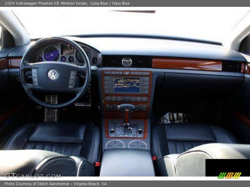 Luna Blue / Navy Blue 2004 Volkswagen Phaeton V8 4Motion Sedan