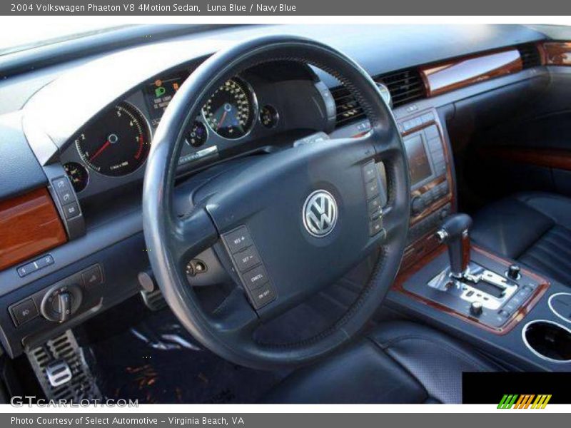 Luna Blue / Navy Blue 2004 Volkswagen Phaeton V8 4Motion Sedan